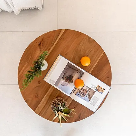 Roos Naxos * Agiassos