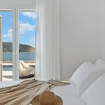Roos Naxos