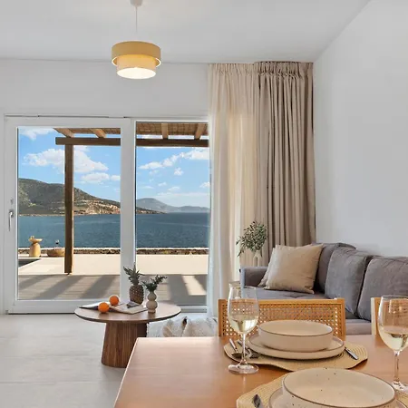 Roos Naxos